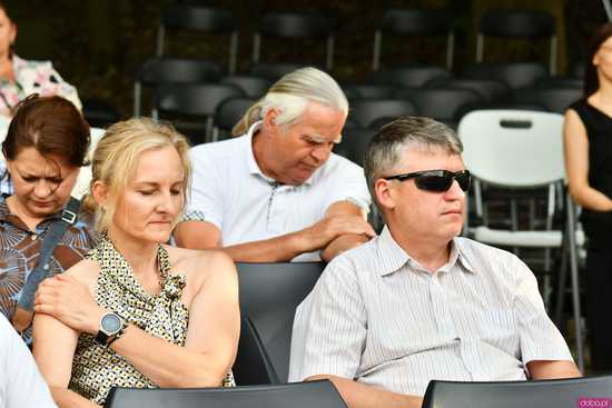 [FOTO] Po raz kolejny będą rzeźbić w granicie. Przedstawiono uczestników tegorocznego biennale