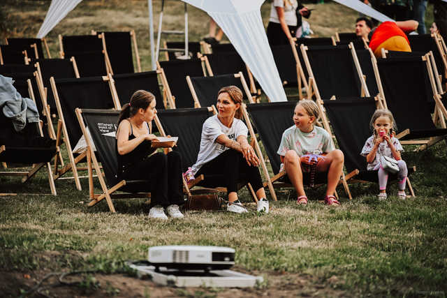 [FOTO] Kino plenerowe w Mrowinach. Kolejny cykl seansów w ramach 14. Żarowskiego Festiwalu Filmowego