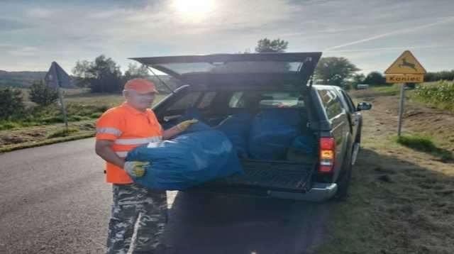 ęce pełne śmieci, serce pełne pasji. Wesprzyj Vivaldiego Ekologa