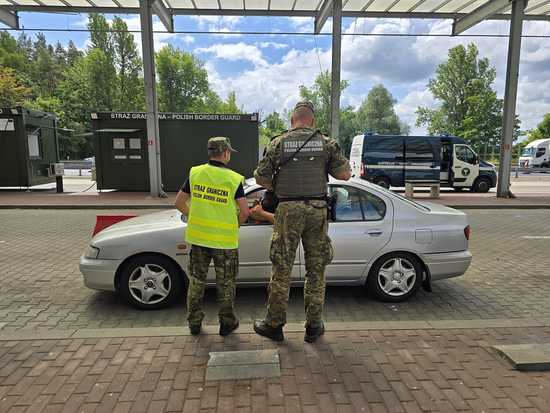 [FOTO] Ponad 23 tysiące osób i 9 tysięcy pojazdów skontrolowanych od 7 lipca