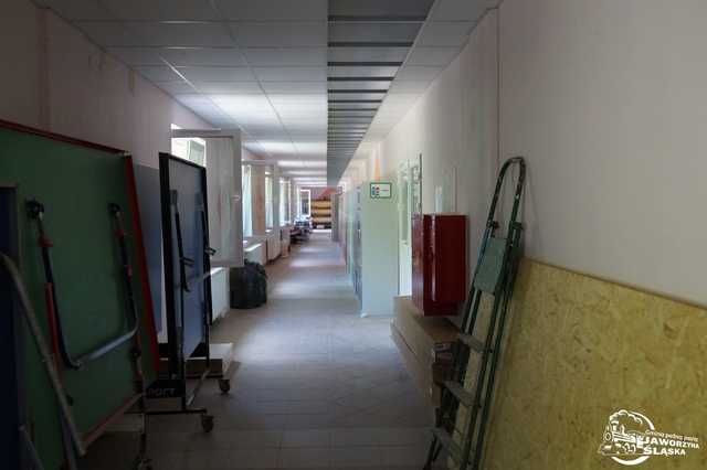 [FOTO] Budynki oświatowe na terenie gminy zostaną wyremontowane. Inwestycja pochłonie 21 mln złotych