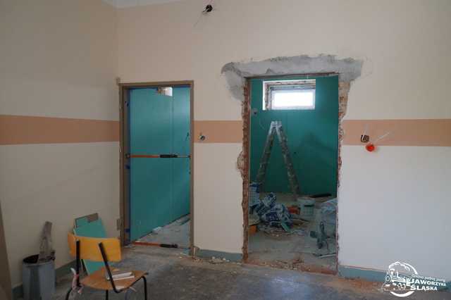 [FOTO] Budynki oświatowe na terenie gminy zostaną wyremontowane. Inwestycja pochłonie 21 mln złotych