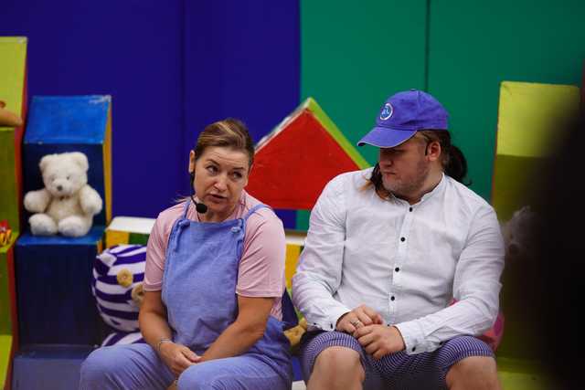 [FOTO] Świdnicki Rynek znów zamienia się w scenę – ruszył 27. Festiwal Teatru Otwartego!