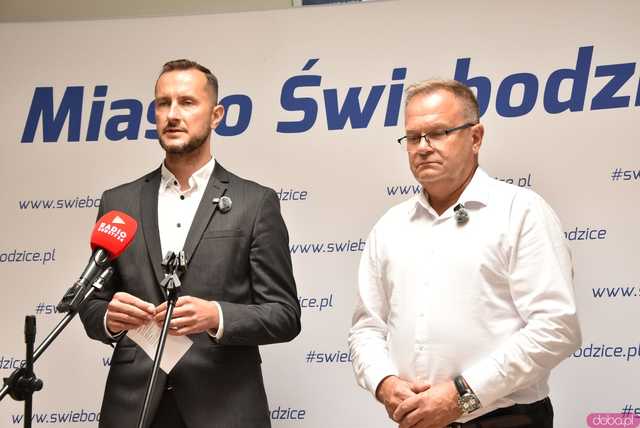 [FOTO, WIDEO] Jesteśmy samodzielni energetycznie Świebodzice inwestują w modernizację Wodnego Cetrum Rekreacji