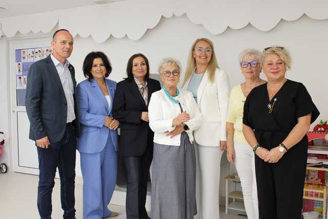 [FOTO] Świdnica inwestuje w godność i samodzielność. Wsparcie parlamentarzystów dla Wspomaganych Społeczności Mieszkaniowych