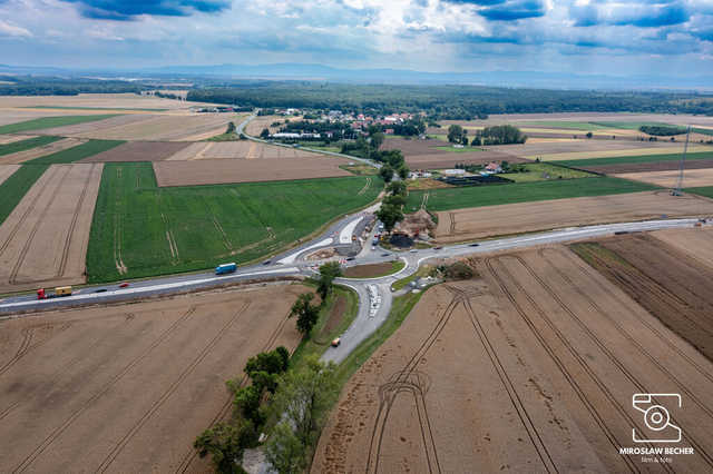 Ruszył ostatni etap budowy ronda na skrzyżowaniu śmierci. Kiedy zakończenie prac? [FOTO/SZCZEGÓŁY]