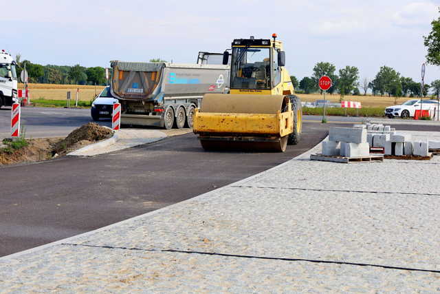 Ruszył ostatni etap budowy ronda na skrzyżowaniu śmierci. Kiedy zakończenie prac? [FOTO/SZCZEGÓŁY]