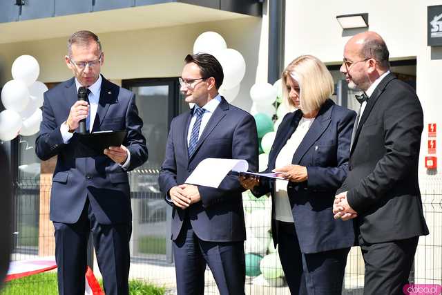 [FOTO] Uroczyste otwarcie nowego budynku TBS. Powstało tam 28 mieszkań dla świdniczan