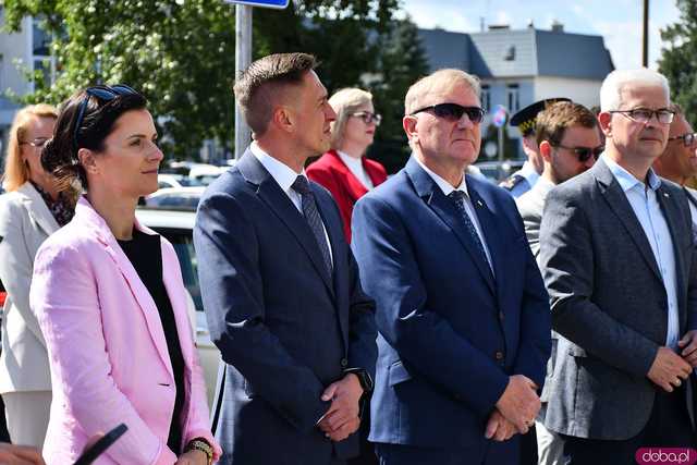 [FOTO] Uroczyste otwarcie nowego budynku TBS. Powstało tam 28 mieszkań dla świdniczan