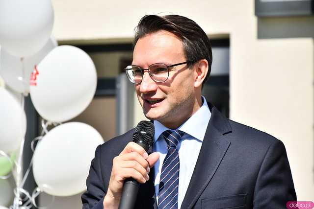 [FOTO] Uroczyste otwarcie nowego budynku TBS. Powstało tam 28 mieszkań dla świdniczan