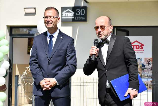 [FOTO] Uroczyste otwarcie nowego budynku TBS. Powstało tam 28 mieszkań dla świdniczan