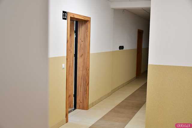 [FOTO] Uroczyste otwarcie nowego budynku TBS. Powstało tam 28 mieszkań dla świdniczan