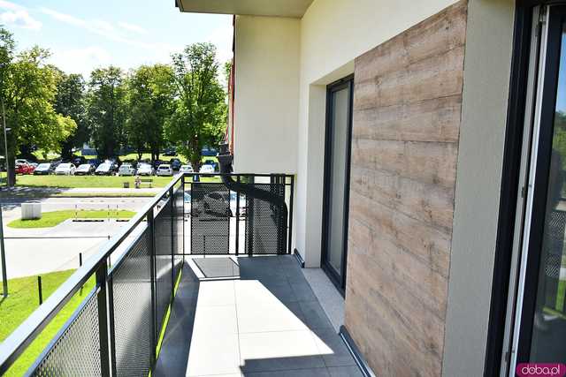 [FOTO] Uroczyste otwarcie nowego budynku TBS. Powstało tam 28 mieszkań dla świdniczan