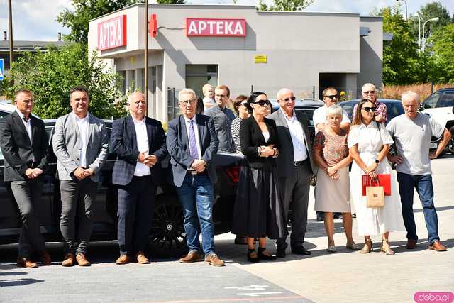 [FOTO] Uroczyste otwarcie nowego budynku TBS. Powstało tam 28 mieszkań dla świdniczan