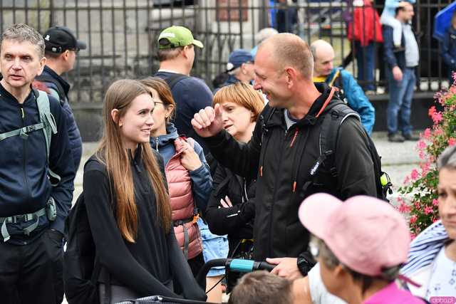 [WIDEO/FOTO] Pielgrzymi z całego regionu wyruszyli na Jasną Górę po raz dwudziesty drugi