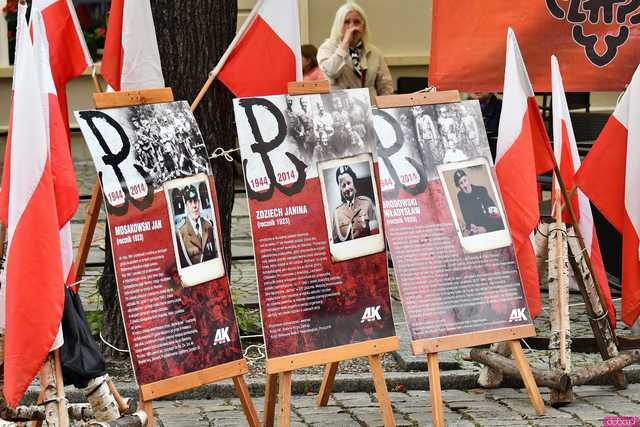 [WIDEO/FOTO] W Świdnicy świętowano 81. rocznicę wybuchu powstania warszawskiego