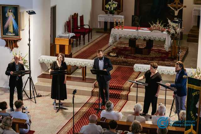 [FOTO] Koncerty w ramach Festiwalu Bachowskiego rozbrzmiały w rozmaitych miejscach naszego powiatu