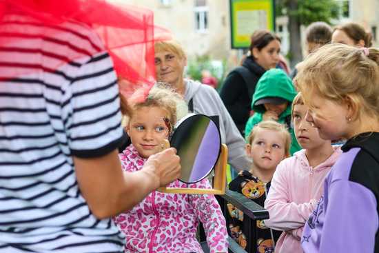 [FOTO] Pierwsze spotkanie z cyklu Bezpieczne wakacje w Świdnicy