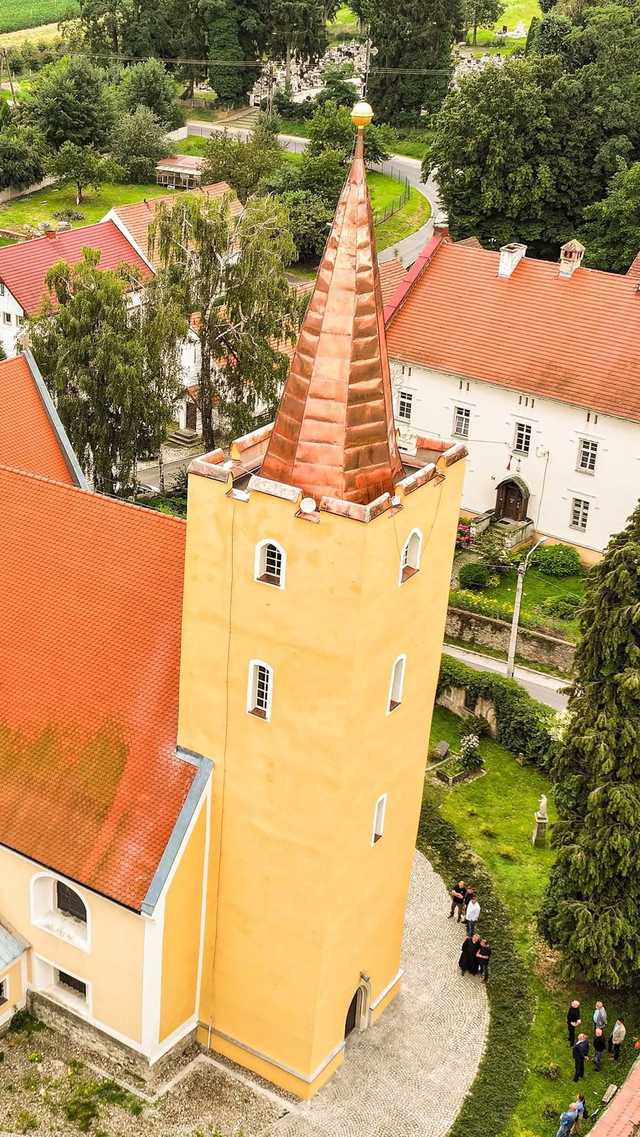 [FOTO] Odbiory konserwatorskie przy kościele w Wirach