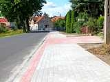 [FOTO] Kolejny odcinek chodnika w Roztoce 