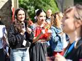 [WIDEO/FOTO] Występy zagranicznych zespołów podczas Śniadania na Trawie w Forcie Gaj. Ruszył 33. Międzynarodowy Festiwal Folkloru
