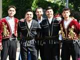 [WIDEO/FOTO] Występy zagranicznych zespołów podczas Śniadania na Trawie w Forcie Gaj. Ruszył 33. Międzynarodowy Festiwal Folkloru