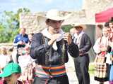 [WIDEO/FOTO] Występy zagranicznych zespołów podczas Śniadania na Trawie w Forcie Gaj. Ruszył 33. Międzynarodowy Festiwal Folkloru