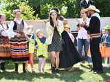 [WIDEO/FOTO] Występy zagranicznych zespołów podczas Śniadania na Trawie w Forcie Gaj. Ruszył 33. Międzynarodowy Festiwal Folkloru