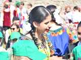 [WIDEO/FOTO] Występy zagranicznych zespołów podczas Śniadania na Trawie w Forcie Gaj. Ruszył 33. Międzynarodowy Festiwal Folkloru