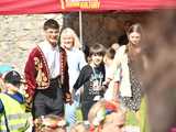 [WIDEO/FOTO] Występy zagranicznych zespołów podczas Śniadania na Trawie w Forcie Gaj. Ruszył 33. Międzynarodowy Festiwal Folkloru