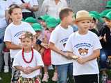 [WIDEO/FOTO] Występy zagranicznych zespołów podczas Śniadania na Trawie w Forcie Gaj. Ruszył 33. Międzynarodowy Festiwal Folkloru