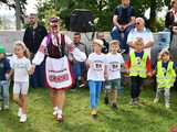 [WIDEO/FOTO] Występy zagranicznych zespołów podczas Śniadania na Trawie w Forcie Gaj. Ruszył 33. Międzynarodowy Festiwal Folkloru