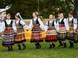 [WIDEO/FOTO] Występy zagranicznych zespołów podczas Śniadania na Trawie w Forcie Gaj. Ruszył 33. Międzynarodowy Festiwal Folkloru