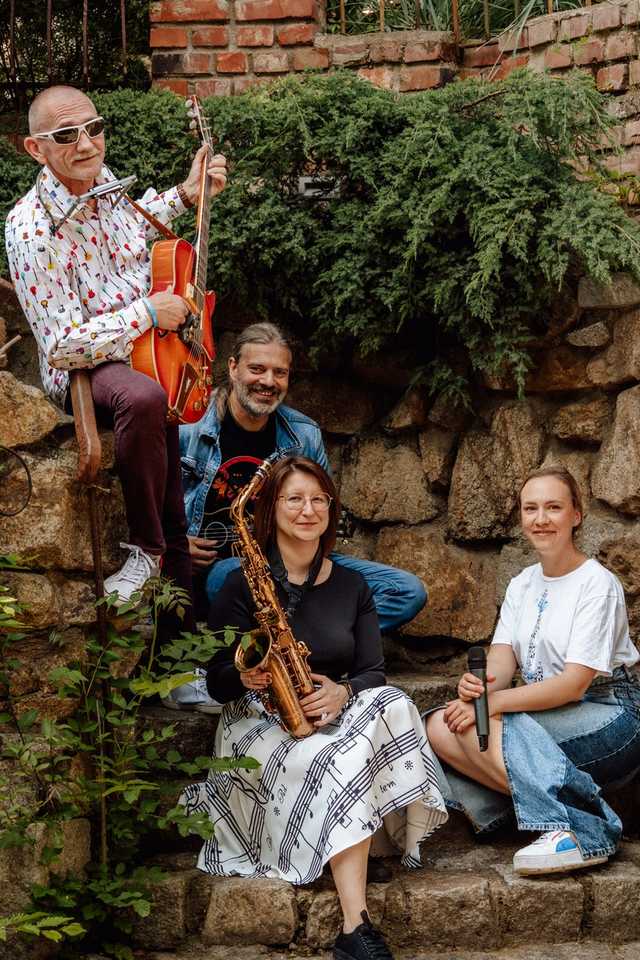 [FOTO/WIDEO] Sentymentalna podróż przez muzyczne pokolenia podczas “Muzyka Mi Leży”