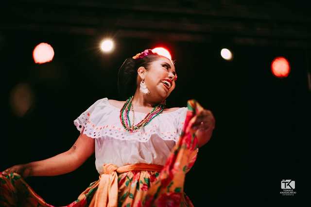 [FOTO] Wielokulturowa uczta podczas Koncertu Inauguracyjnego. Trwa 33. Międzynarodowy Festiwal Folkloru w Strzegomiu
