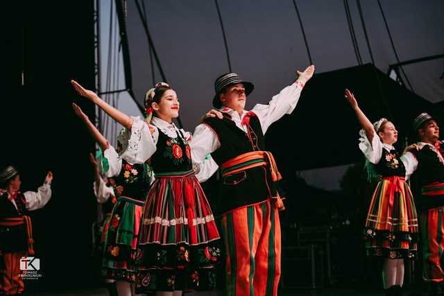 [FOTO] Wielokulturowa uczta podczas Koncertu Inauguracyjnego. Trwa 33. Międzynarodowy Festiwal Folkloru w Strzegomiu