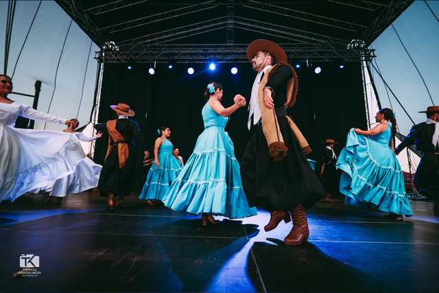 [FOTO] Wielokulturowa uczta podczas Koncertu Inauguracyjnego. Trwa 33. Międzynarodowy Festiwal Folkloru w Strzegomiu