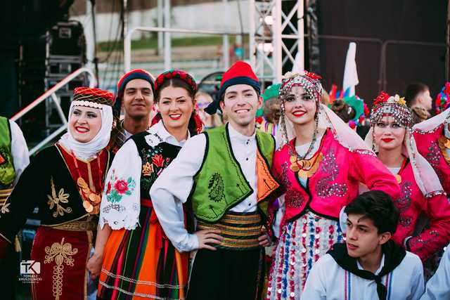 [FOTO] Wielokulturowa uczta podczas Koncertu Inauguracyjnego. Trwa 33. Międzynarodowy Festiwal Folkloru w Strzegomiu