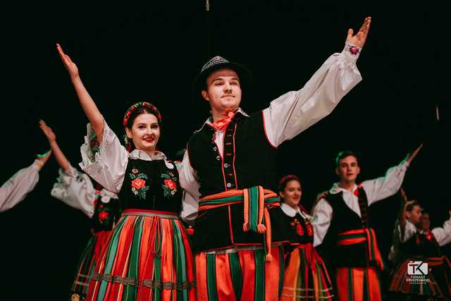 [FOTO] Wielokulturowa uczta podczas Koncertu Inauguracyjnego. Trwa 33. Międzynarodowy Festiwal Folkloru w Strzegomiu