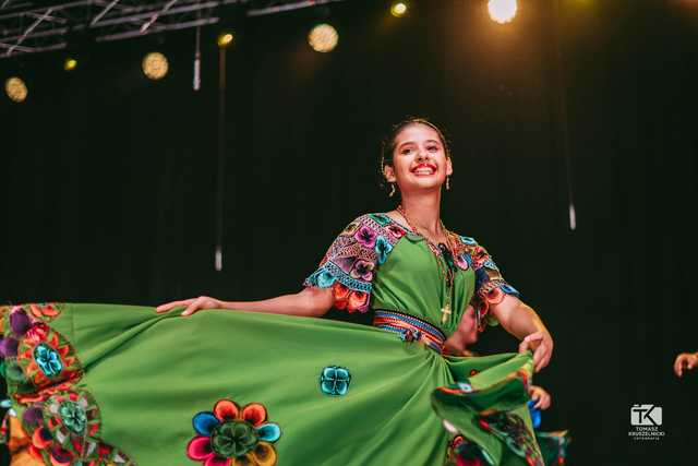 [FOTO] Wielokulturowa uczta podczas Koncertu Inauguracyjnego. Trwa 33. Międzynarodowy Festiwal Folkloru w Strzegomiu