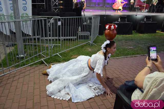 [FOTO] Strzegom rozbrzmiał muzyką świata – koncert galowy na półmetku festiwalu