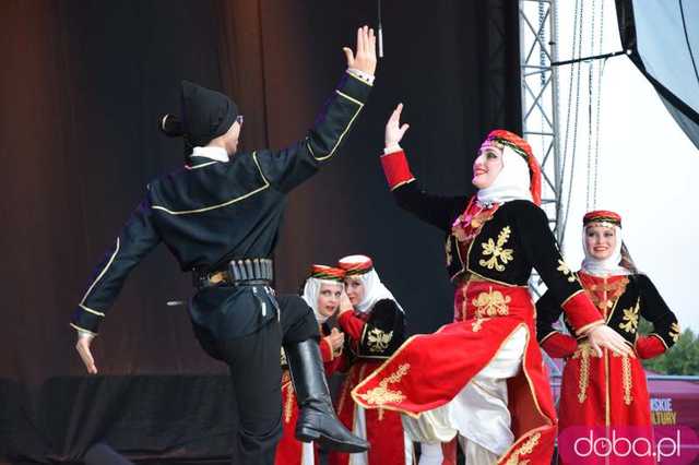 [FOTO] Strzegom rozbrzmiał muzyką świata – koncert galowy na półmetku festiwalu