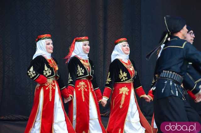 [FOTO] Strzegom rozbrzmiał muzyką świata – koncert galowy na półmetku festiwalu