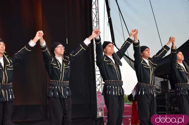 [FOTO] Strzegom rozbrzmiał muzyką świata – koncert galowy na półmetku festiwalu