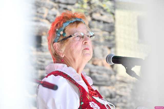 [WIDEO/FOTO] W rytmie ludowych przyśpiewek. Przegląd Zespołów Folklorystycznych na strzegomskich plantach