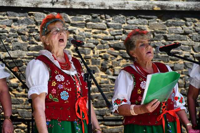 [WIDEO/FOTO] W rytmie ludowych przyśpiewek. Przegląd Zespołów Folklorystycznych na strzegomskich plantach