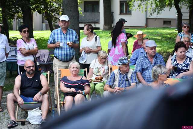 [WIDEO/FOTO] W rytmie ludowych przyśpiewek. Przegląd Zespołów Folklorystycznych na strzegomskich plantach