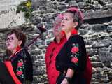 [WIDEO/FOTO] W rytmie ludowych przyśpiewek. Przegląd Zespołów Folklorystycznych na strzegomskich plantach