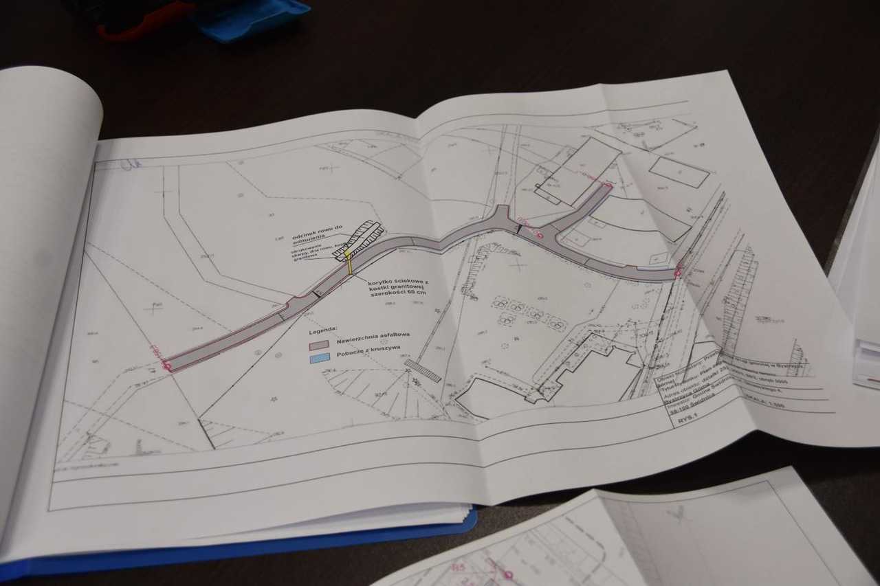 Gmina Świdnica. Ponad 1,3 mln zł na poprawę infrastruktury drogowej
