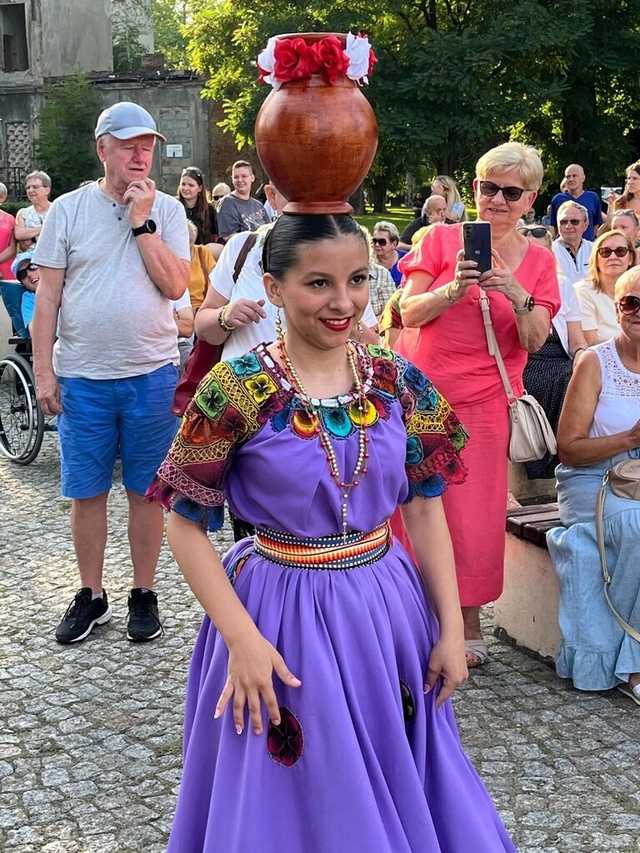 [FOTO] W Świebodzicach wystąpił paragwajski zespół ITAKYRY